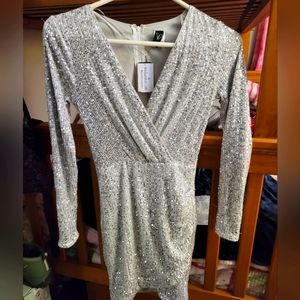 Windsor Silver Sequin Long-Sleeve dress